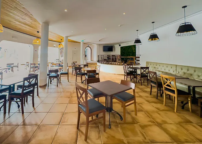 Alto Club, Alvor, Portugal